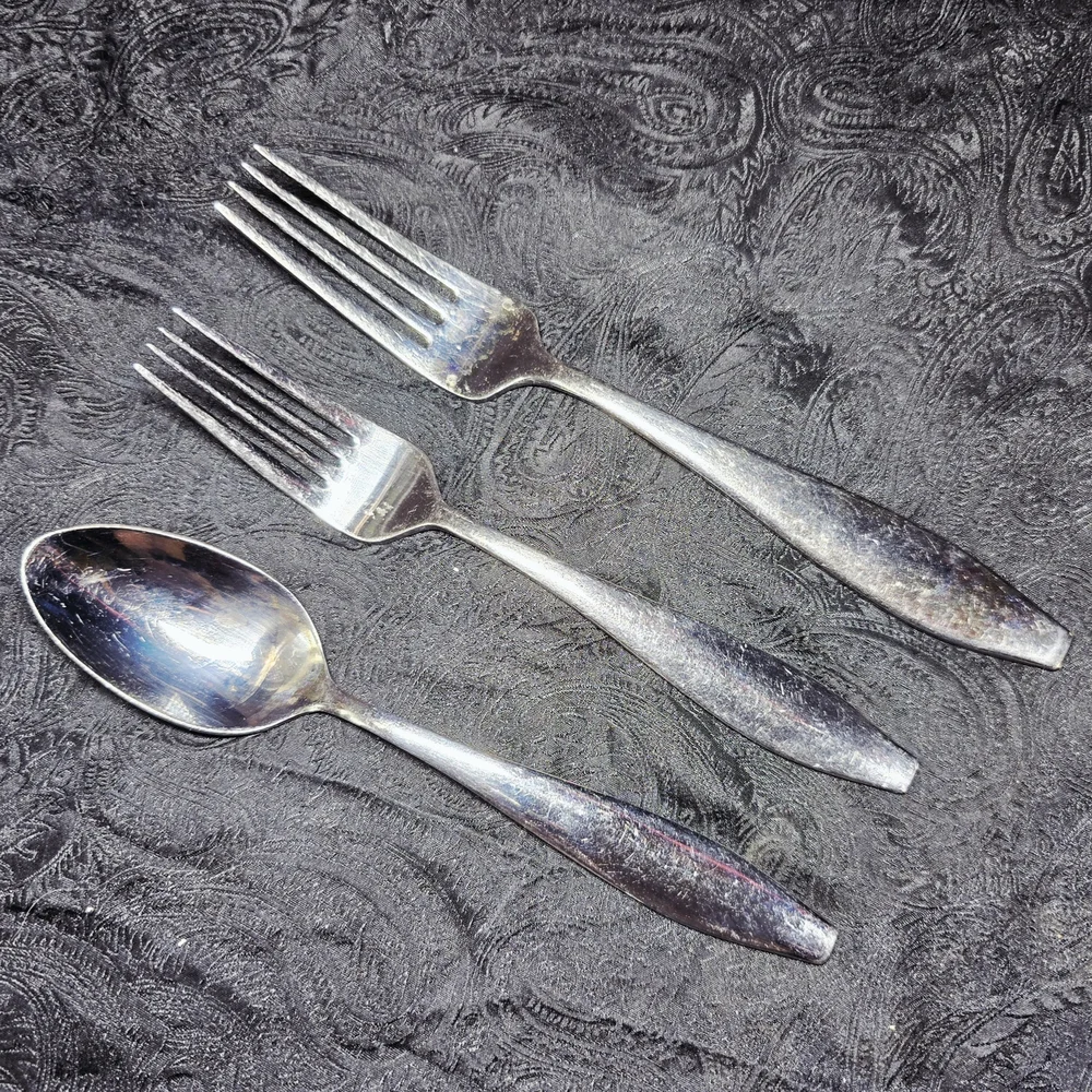 COMING SOON Oneida Stainless Flatware Set (3) Forks & Spoon Replacement